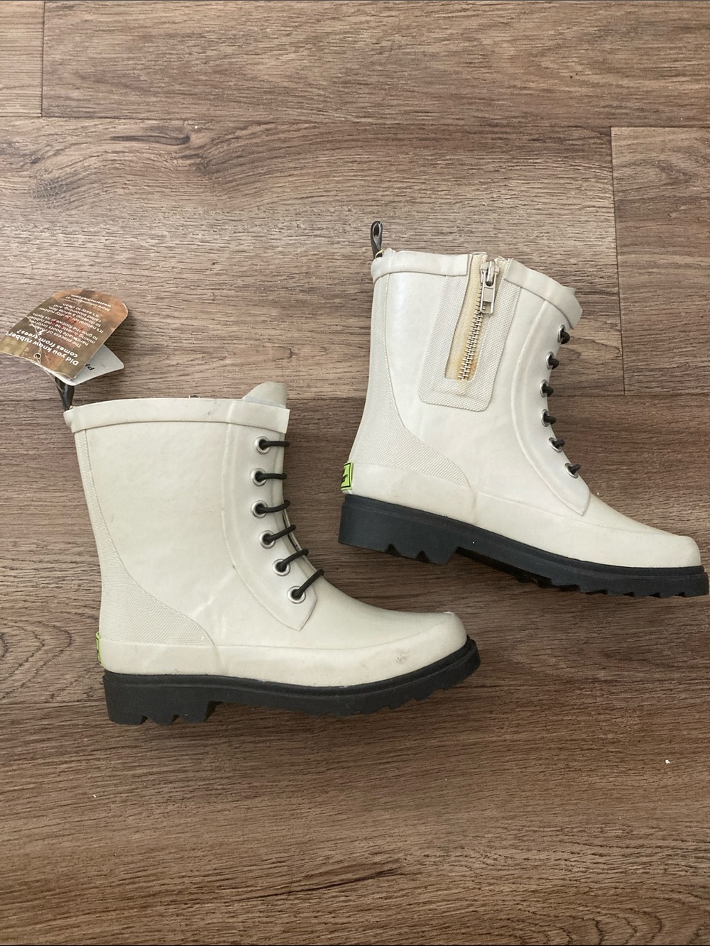 Western Chief Off White Rain Boots Sz 12 NWT